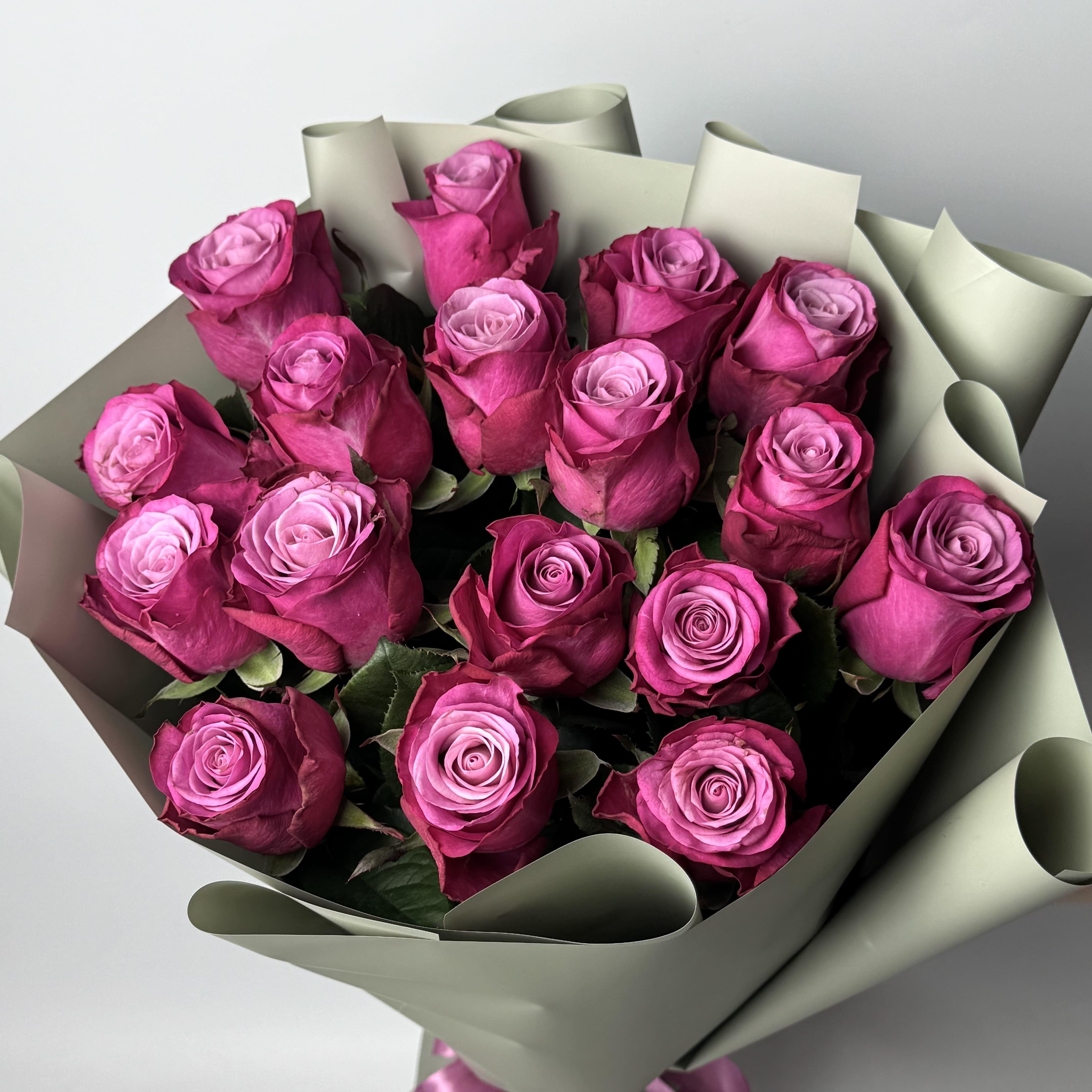 Букет троянд Принц Персії 17 шт (80см) image