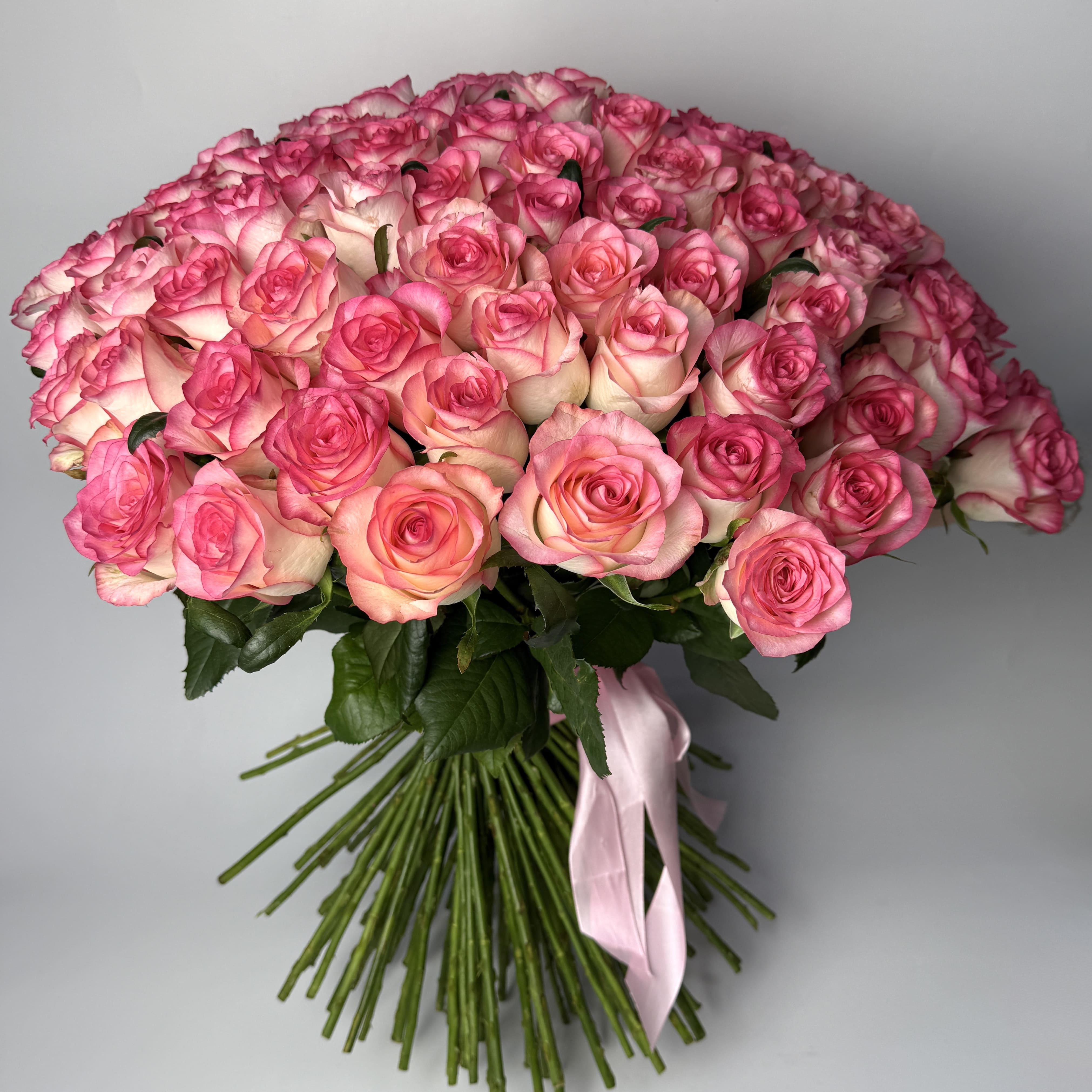 Букет троянд Джумілія 123 шт (70см): Троянди (Рожевий) - 123.