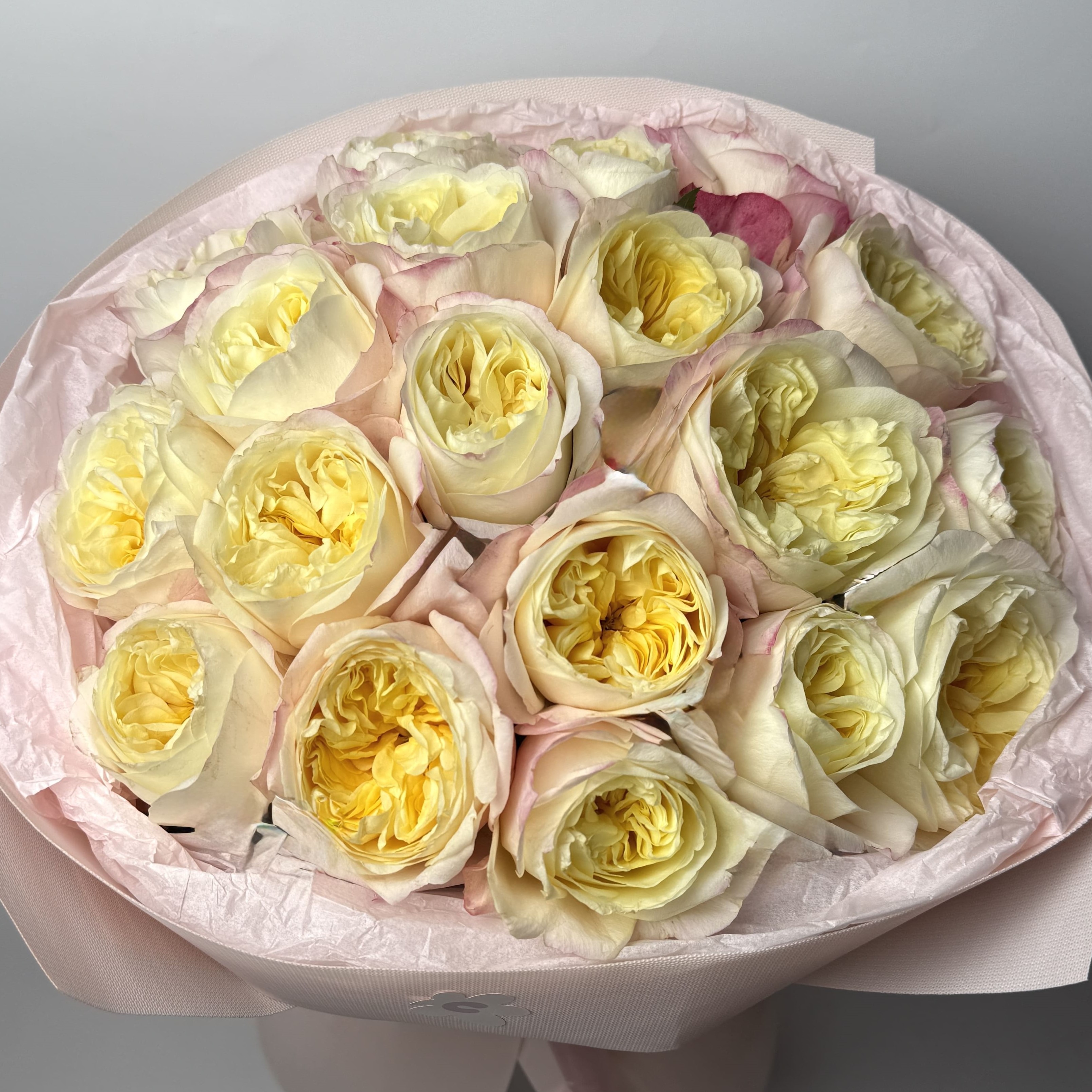 Букет троянд Фатіма Гарденс 19 шт image