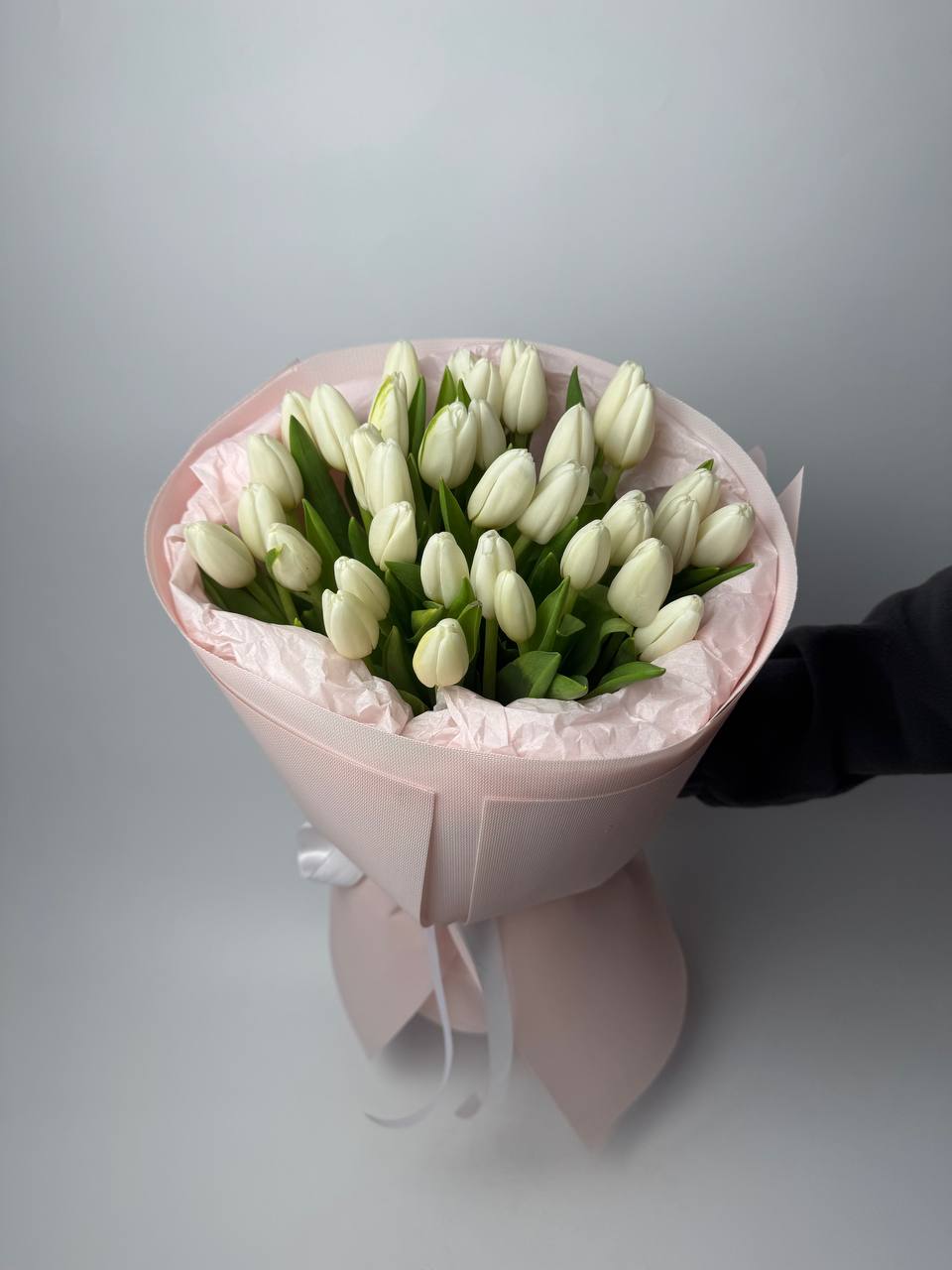 Тюльпан білий 35 шт image