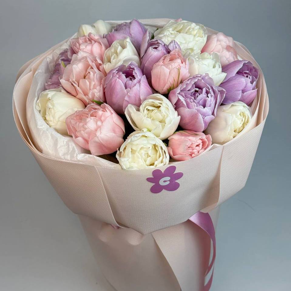 Букет мікс піоновидних тюльпанів 21 шт image